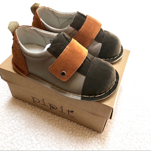 Pipit Other - Pipit Suede Toddler Shoes Brown Stone Color Size 6
